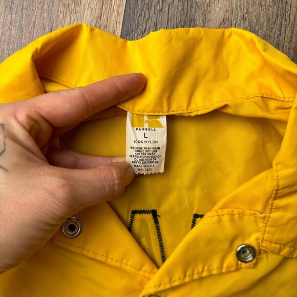 Vintage 70s Russell Georgia Tech Windbreaker Men's Size Large Yellow 4775‎ - Picture 3 of 14